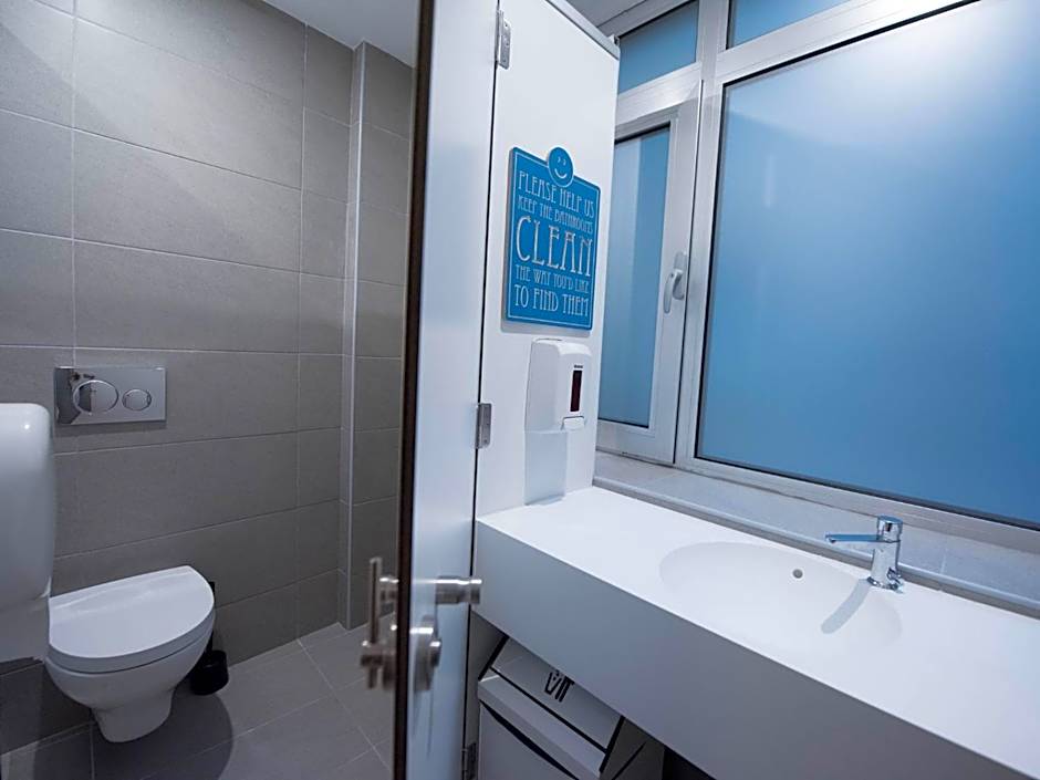 room00 Lisboa Hostel