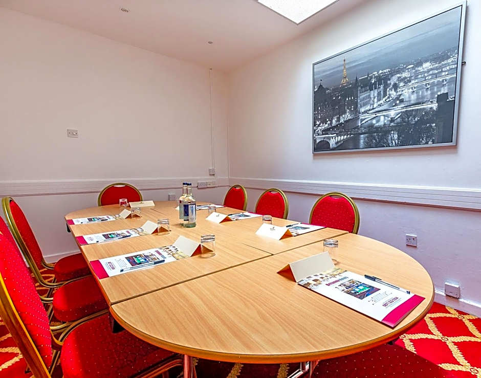 Britannia Airport Hotel