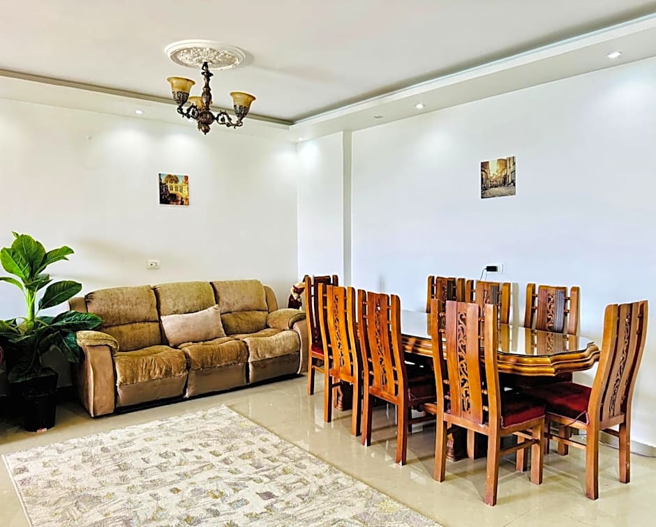 ALEX HOMES - Stanley Cozy Apartments with Direct Sea View