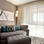Courtyard by Marriott Chicago Bloomingdale
