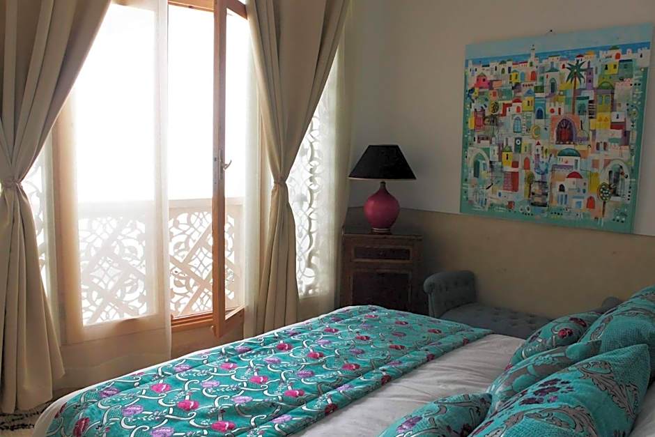 Jennat El Mossafir-Riad privé avec services