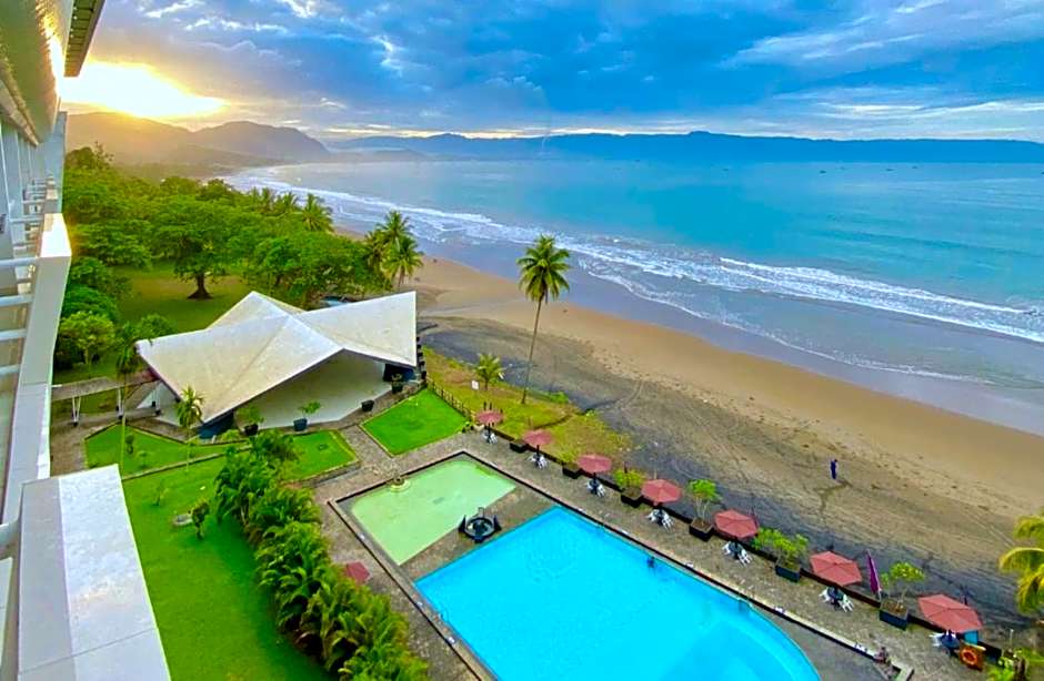 Grand Inna Samudra Beach