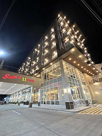 Sam's 21 Hotel