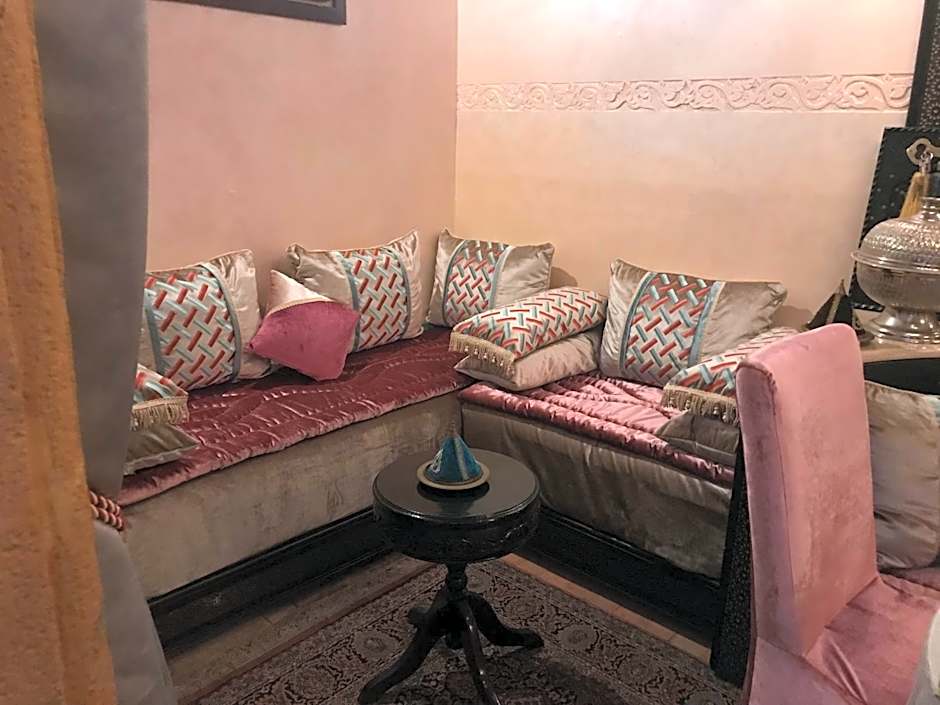 Riad La Porte du Bouregreg