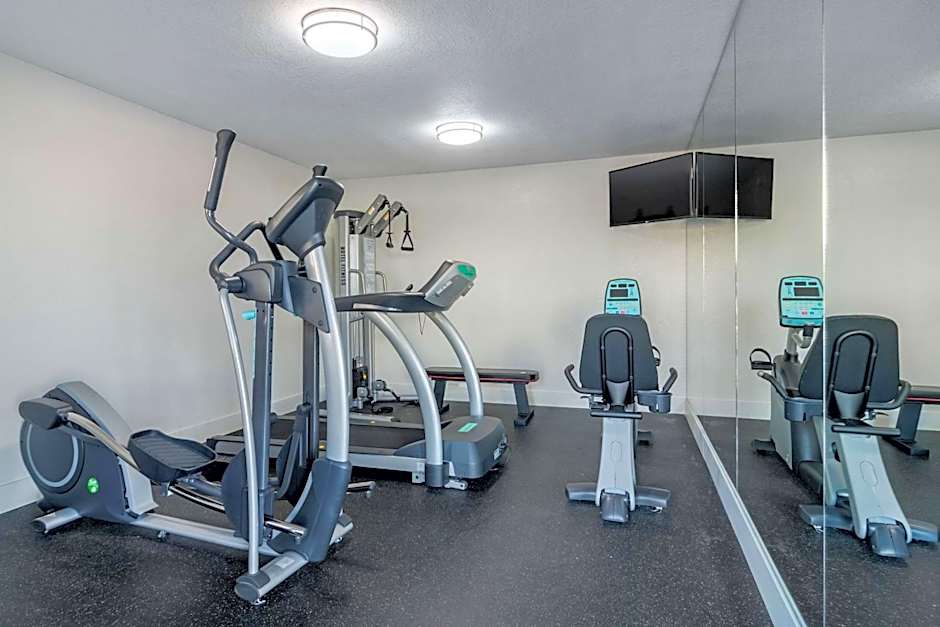 Quality Inn McDonough Atlanta South