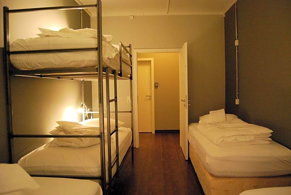 Tehúsið Hostel & Guesthouse