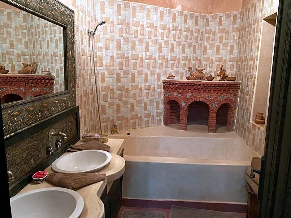 Riad Kasbah Omar