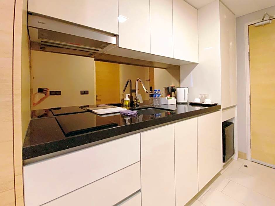 Straits Suite by C Homestay Malacca