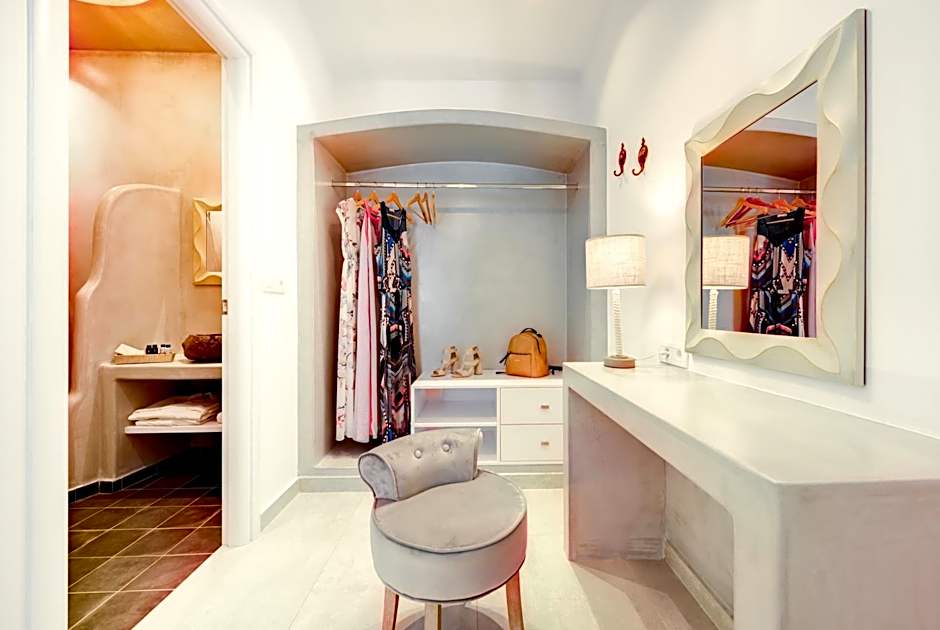 Emerald Collection Suites