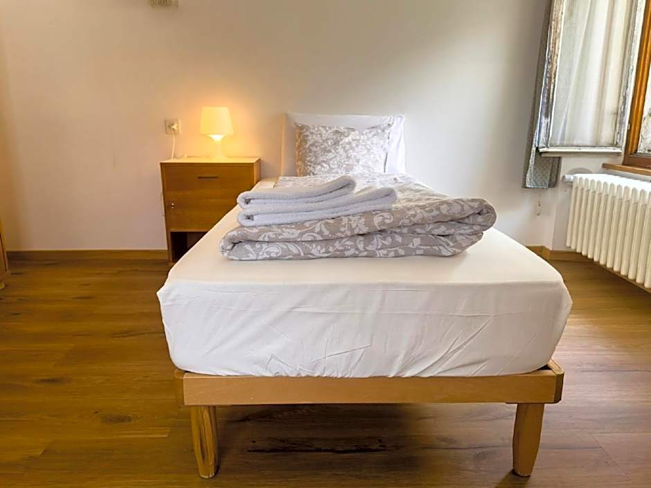 Hotel Des Alpes - Restaurant & Pizzeria