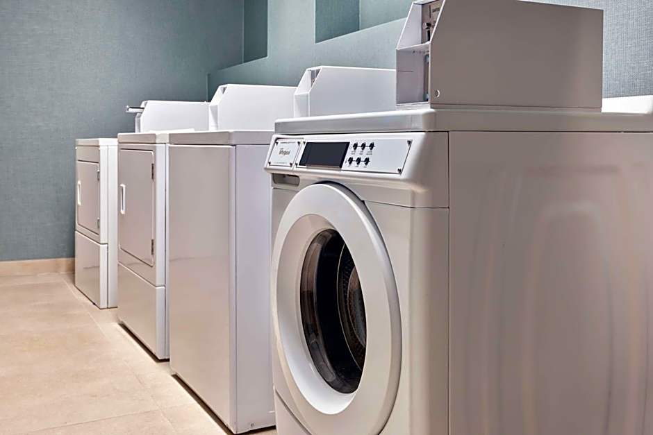 Homewood Suites By Hilton Buffalo-Airport