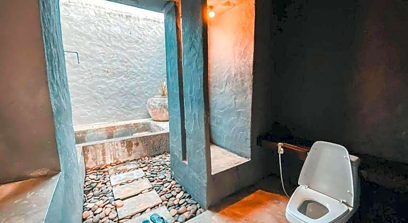 Avartarn Miracles Hotel