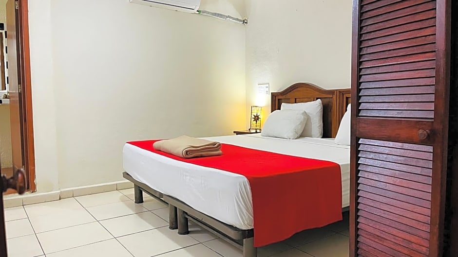 Hotel B&B by Playa del Karma