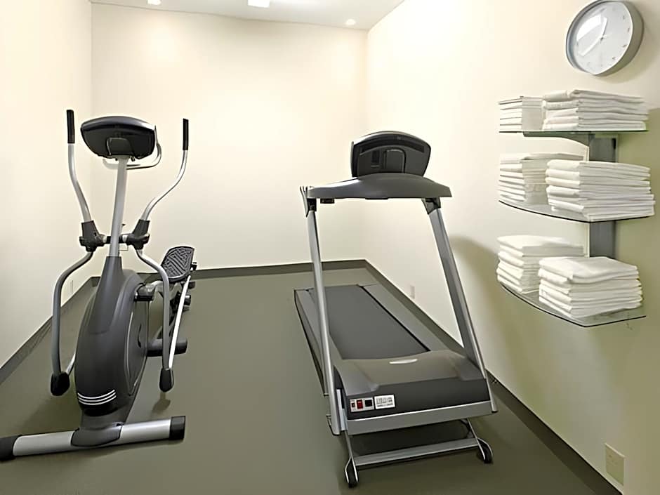 Candlewood Suites Fayetteville By IHG