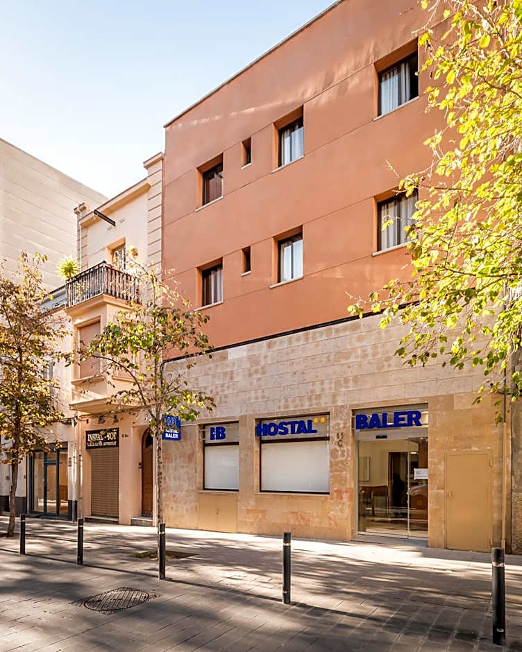 Hostal Baler
