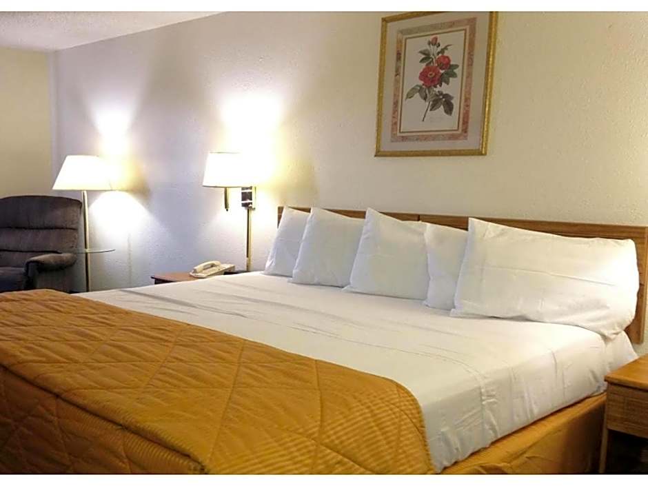 Amerihost Inn & Suites - Mexico
