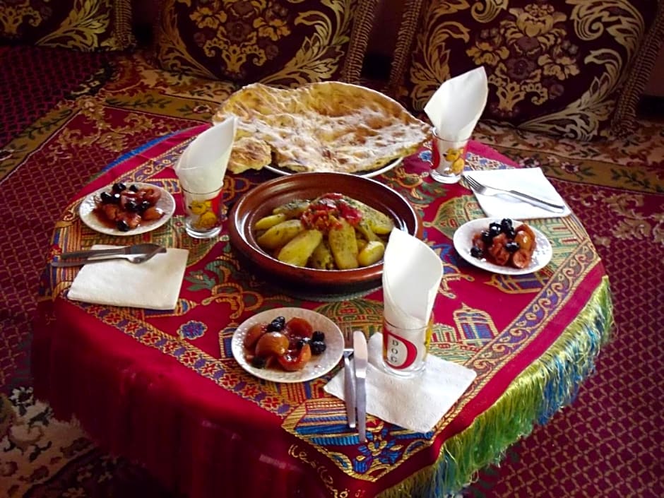 LE JARDIN DES GRENADIERS