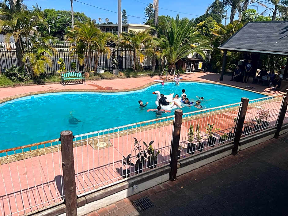 Central Jetty Motel