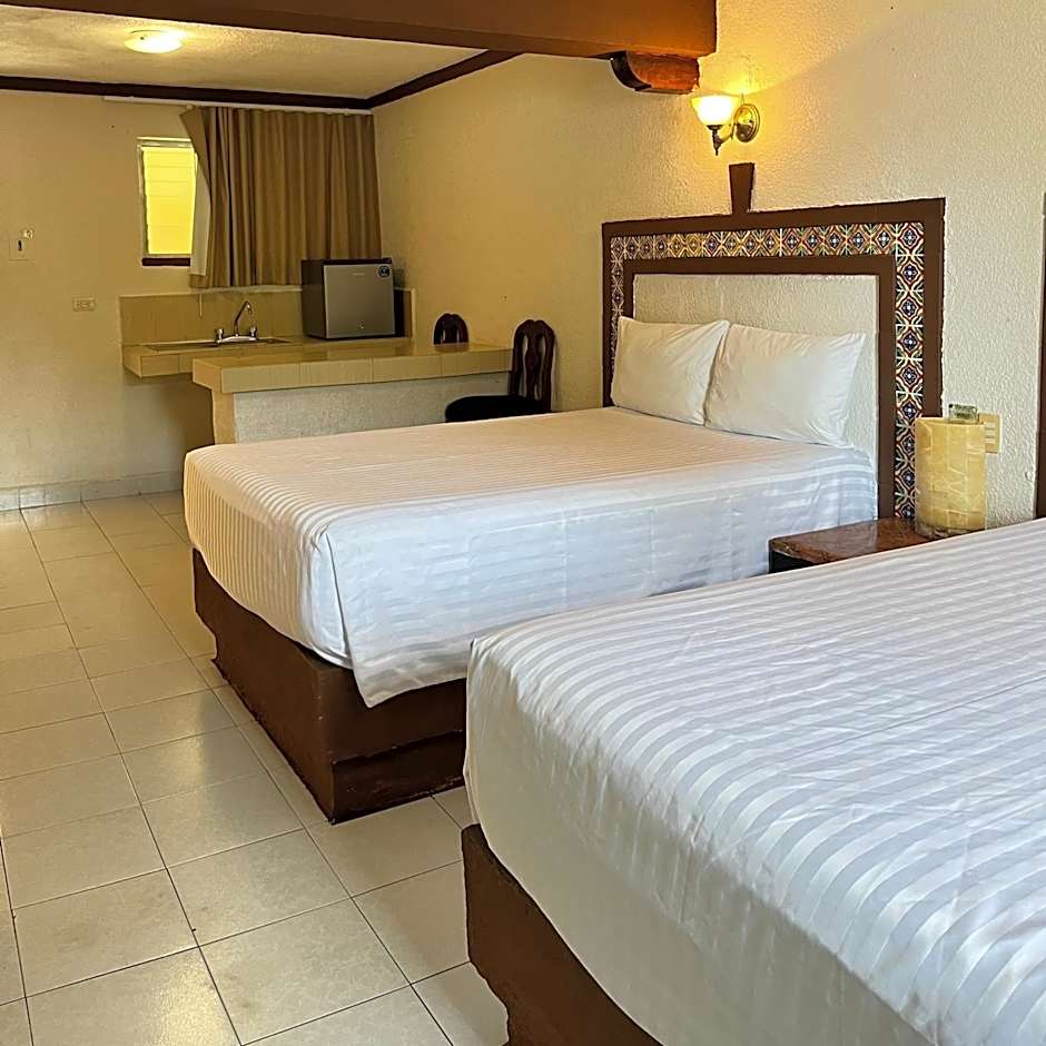 Suites Cancun Center