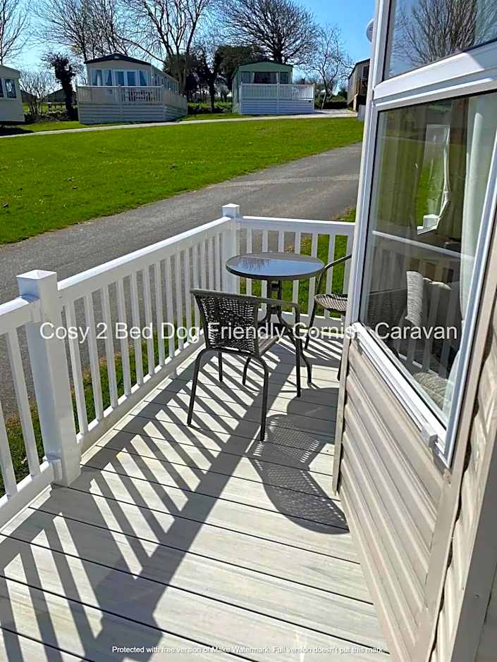 Cosy 2 bed pet friendly holiday home Crantock Nr Newquay