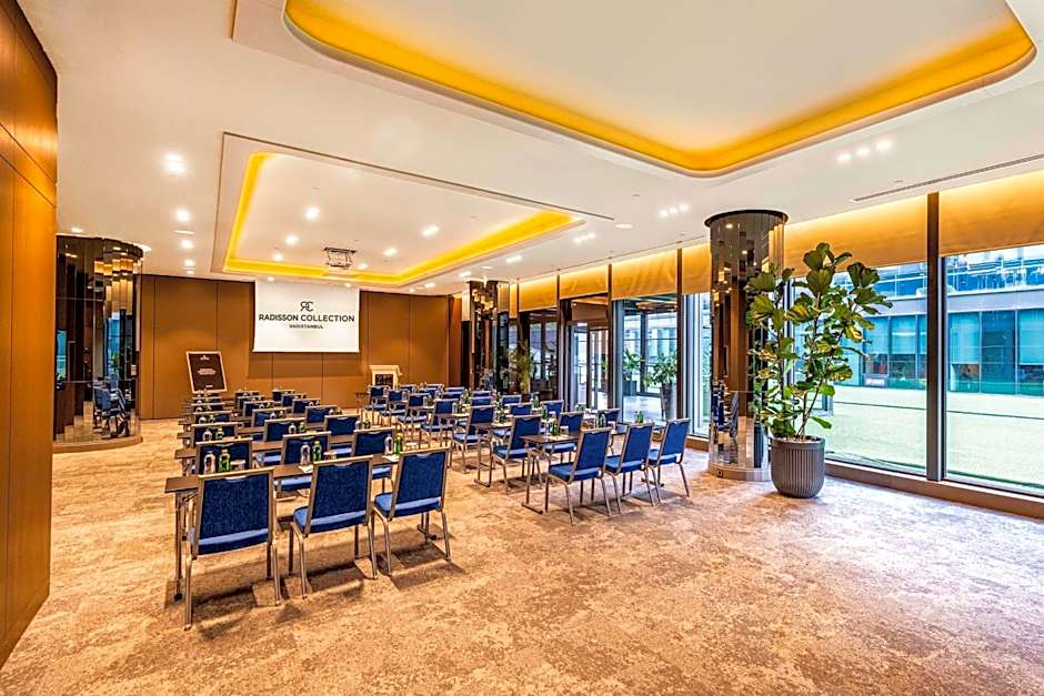Radisson Collection Hotel, Vadistanbul
