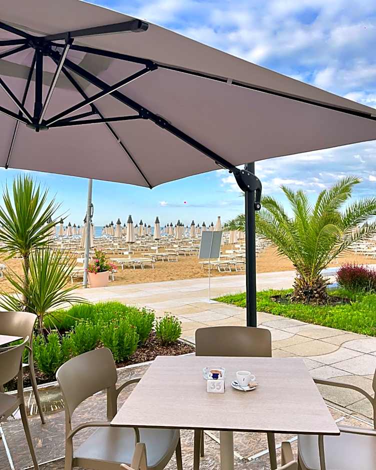 Hotel Silva Frontemare PARK & BEACH-PLACE INCLUDED