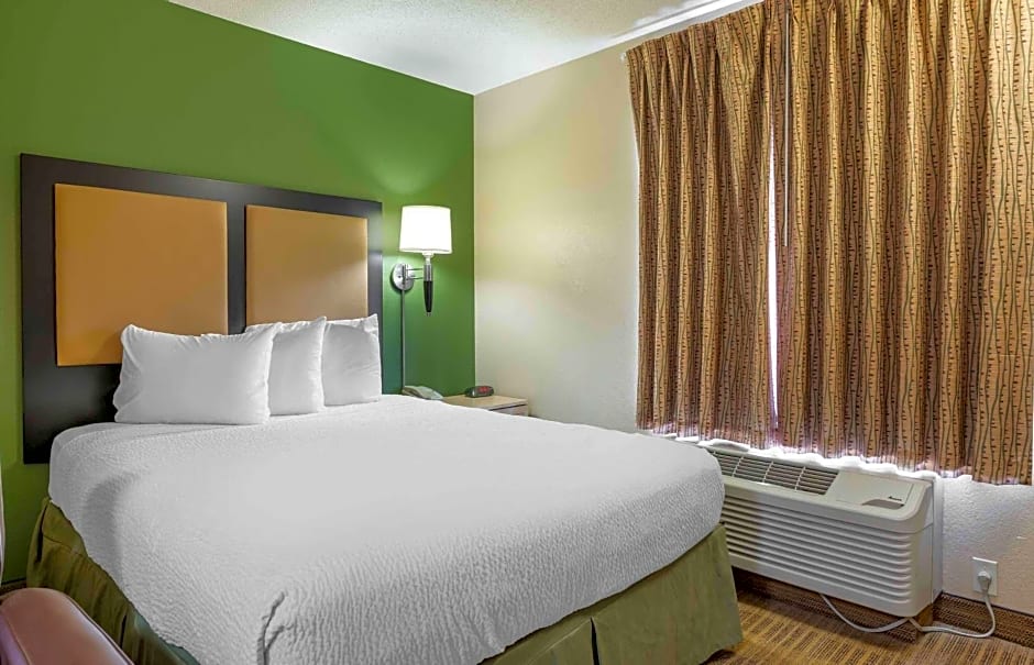 Extended Stay America Suites - Cincinnati - Blue Ash - Kenwood Road