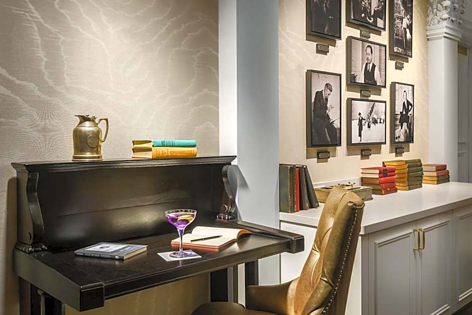 The Algonquin Hotel Times Square, Autograph Collection by Marriott