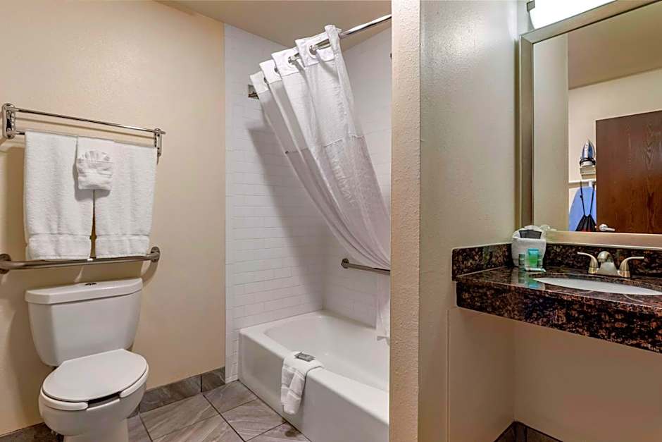 Best Western Airport Albuquerque Innsuites Hotel & Suites
