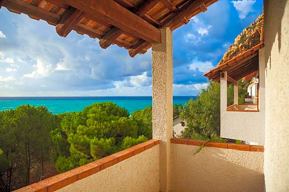 TH Gioiosa Marea – Capo Calava Village