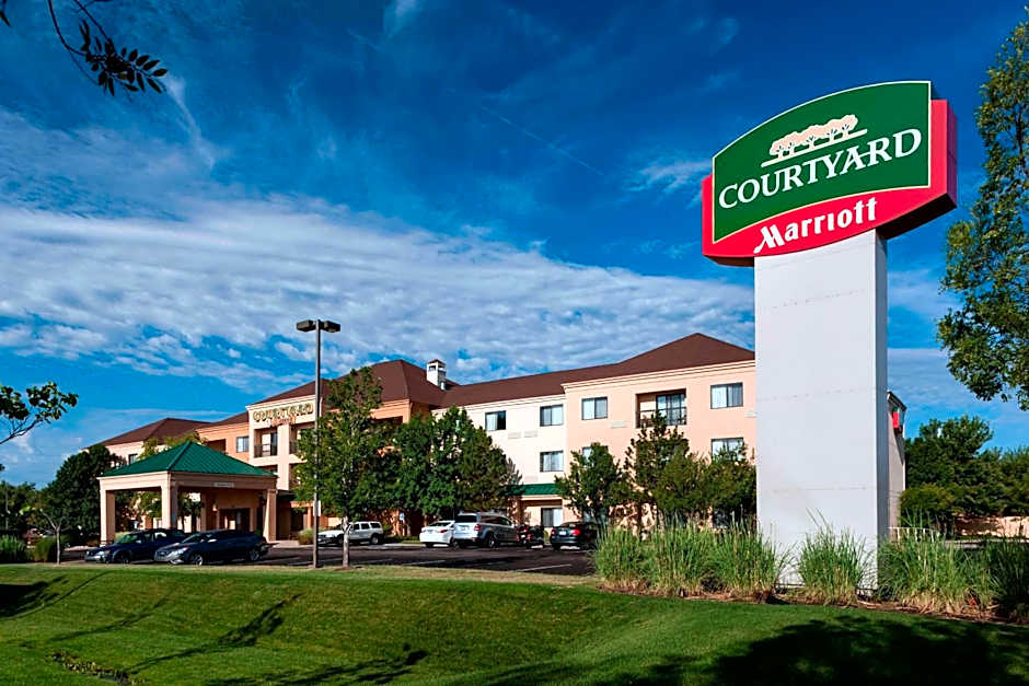 Courtyard by Marriott Wichita East