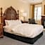 Riverbend Inn & Vineyard