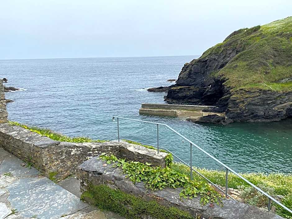 Lugger Hotel ‘A Bespoke Hotel’