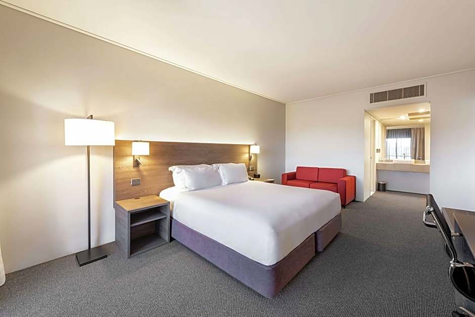 DoubleTree By Hilton Alice Springs