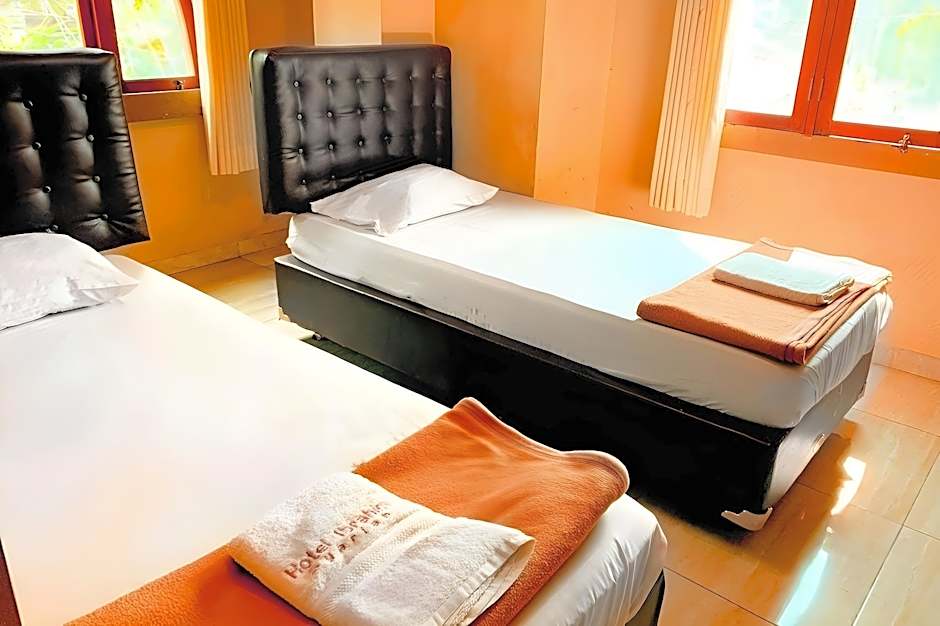 Hotel Syariah Larismanis