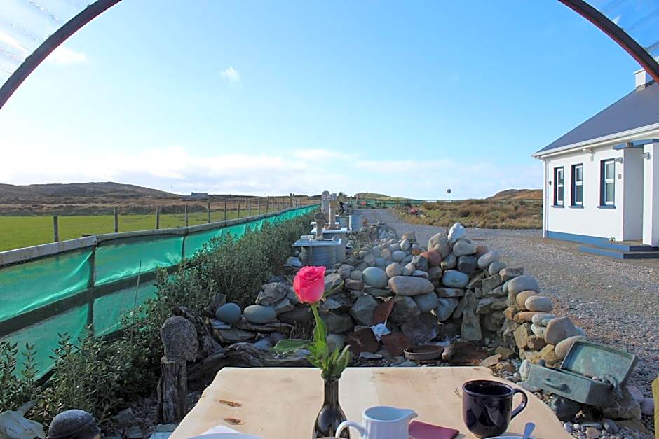 Malin Head SolasTobann ArtHouse Room 1 En-suite