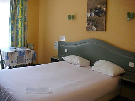 Comfort Double Room with Street View