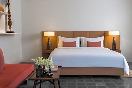 Deluxe Double Room with Pool View