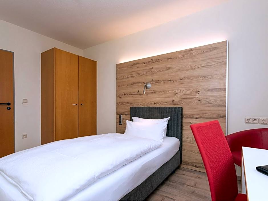 Hotel & Wirtshaus Hansen