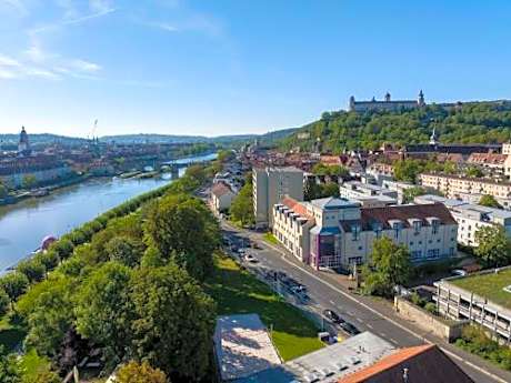Mercure Hotel Wurzburg AM Mainufer