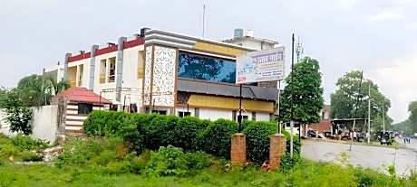 Hotel O Relax Inn Residency