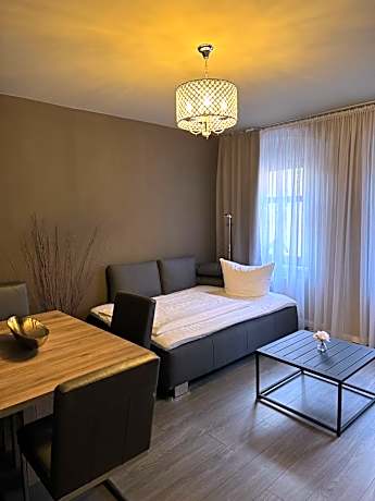 One-Bedroom Deluxe Apartment