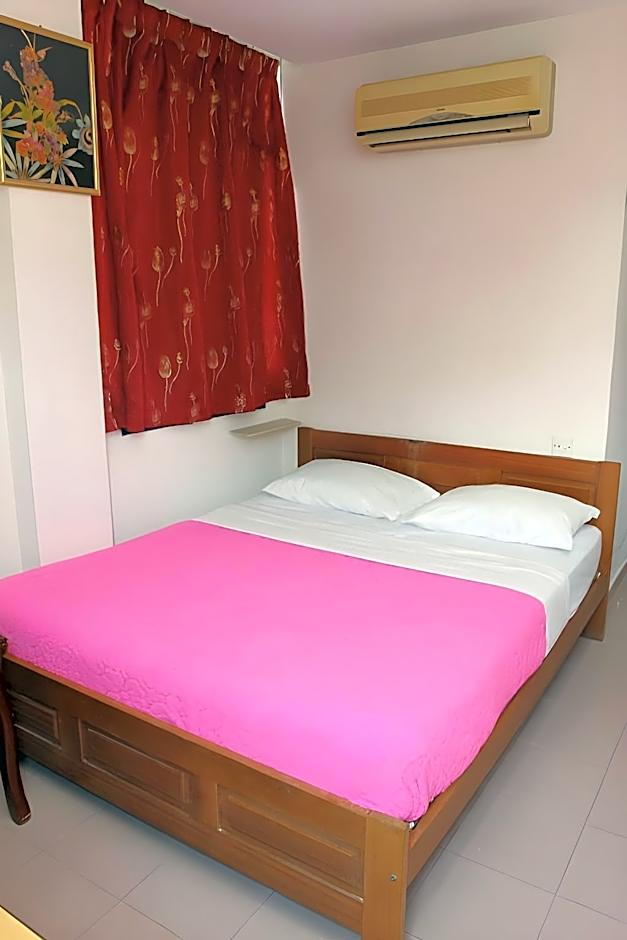 Town Inn Hotel - Rainforest