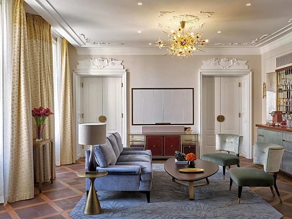 Rosewood Vienna