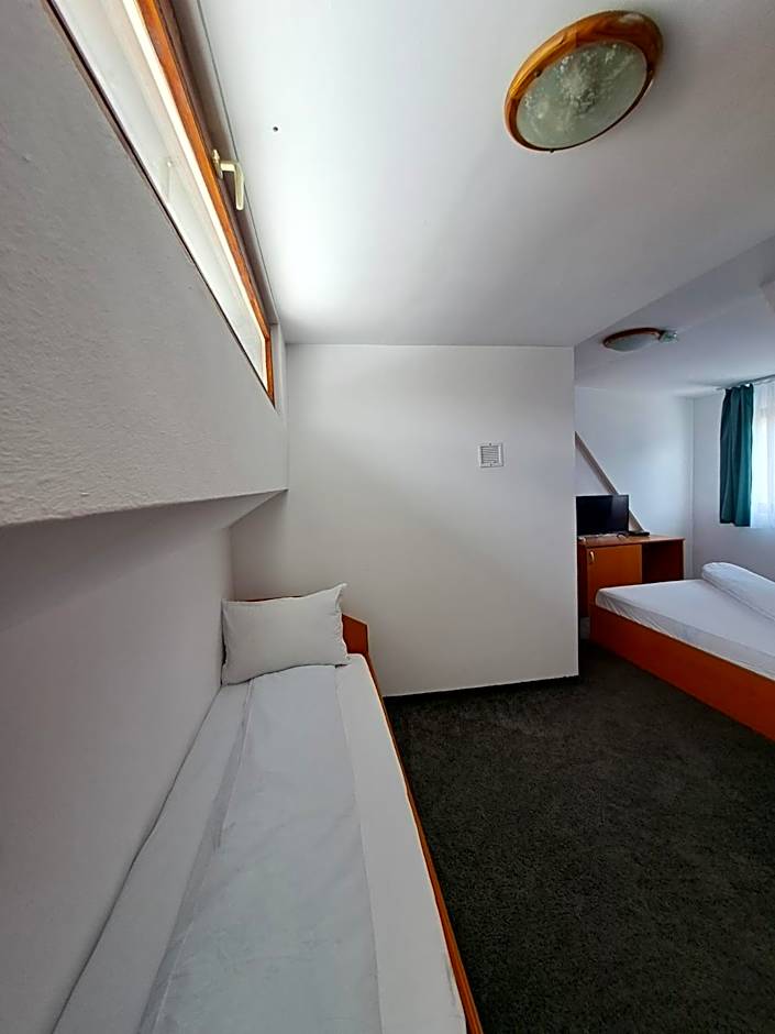 Hotel Pescarus Port Bicaz