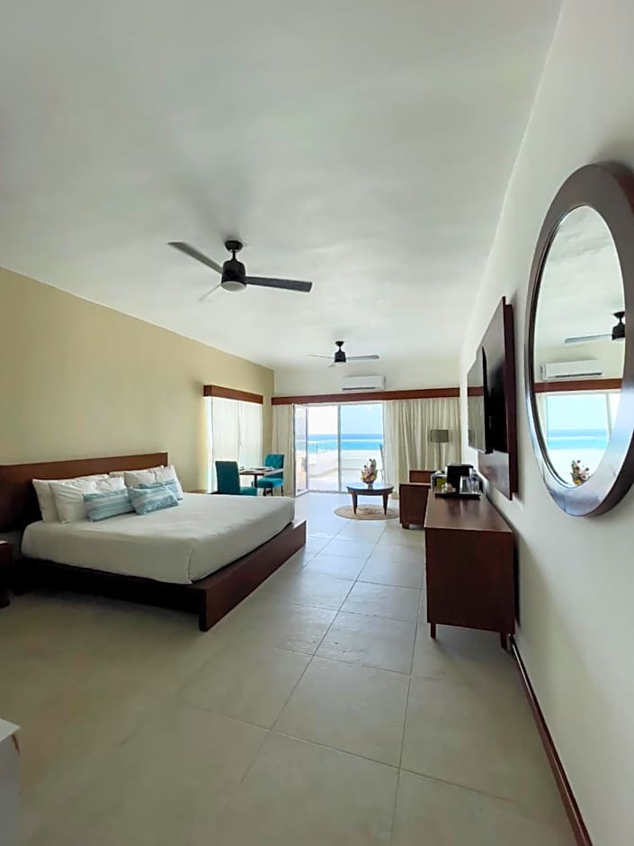 The Mint Resort Isla Mujeres