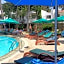 Travellers Beach Hotel & Club