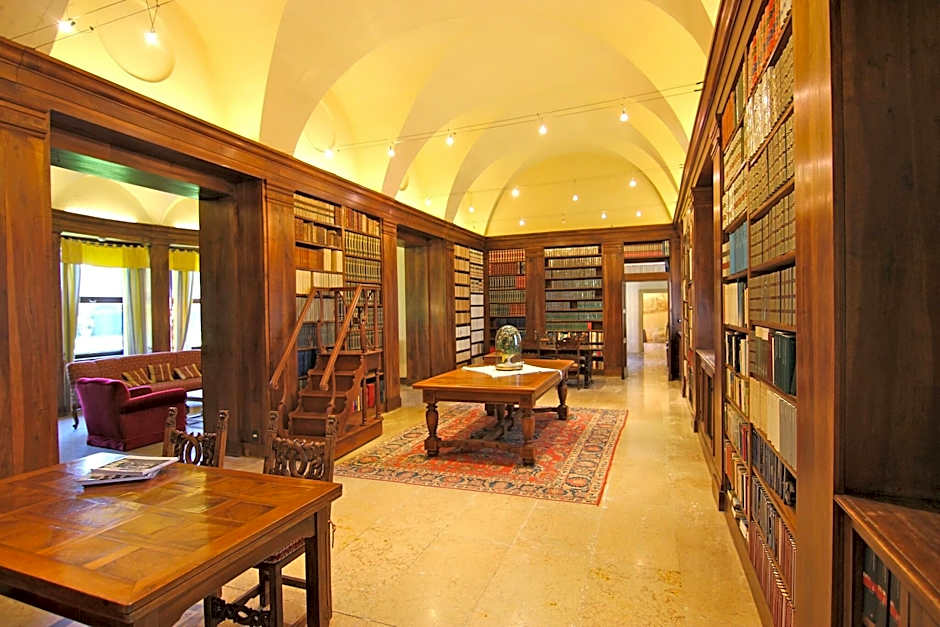 Villa Giona