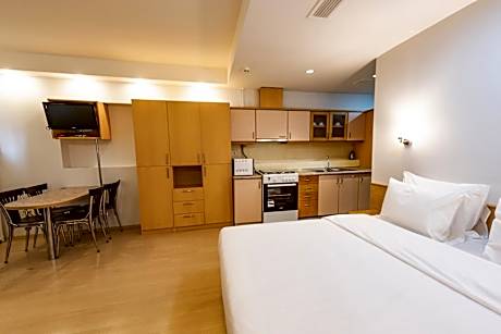 Ground Floor One-Bedroom Apartment