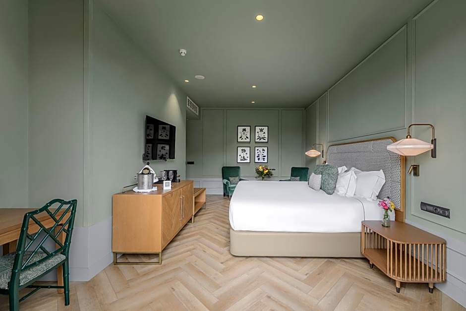 Hotel Palacio de Luces